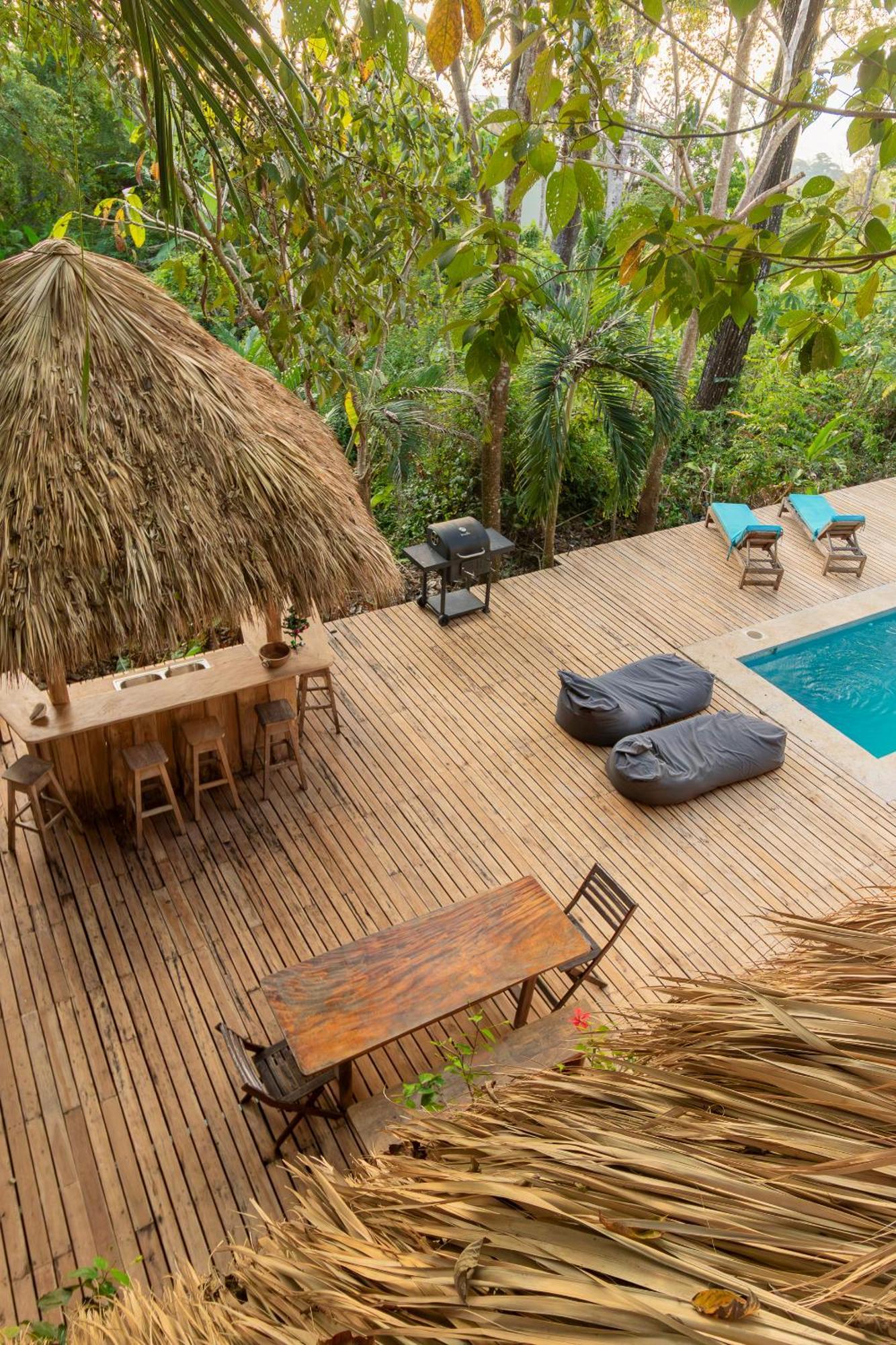 La Sana Surf Hotel, New Management, Few Mn Drive To The Beach Playa Santa Teresa  Exterior photo