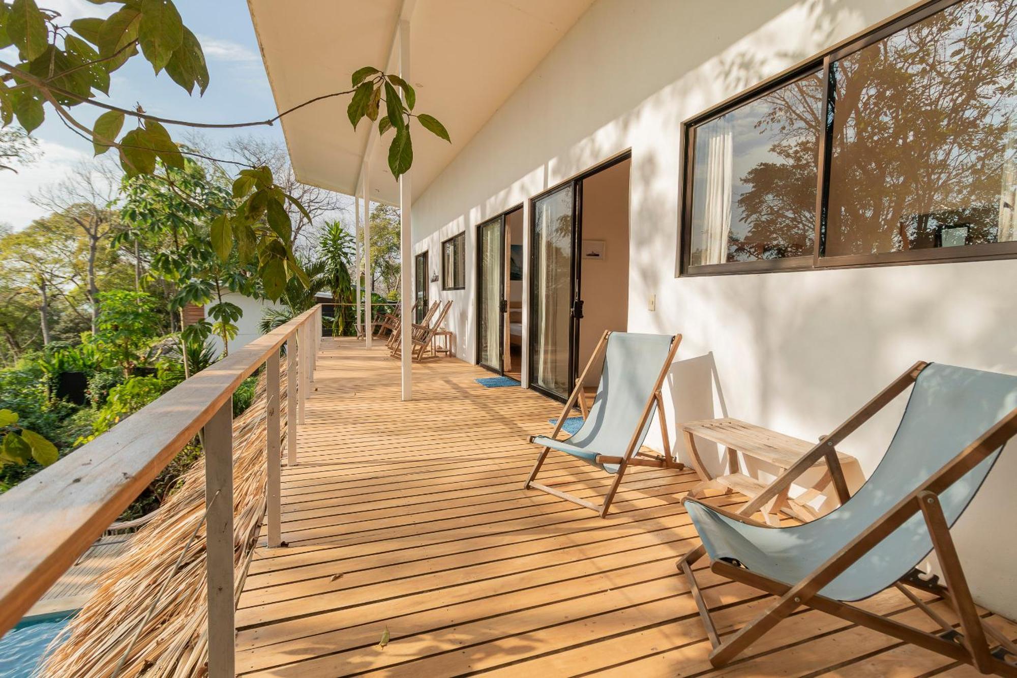 La Sana Surf Hotel, New Management, Few Mn Drive To The Beach Playa Santa Teresa  Exterior photo