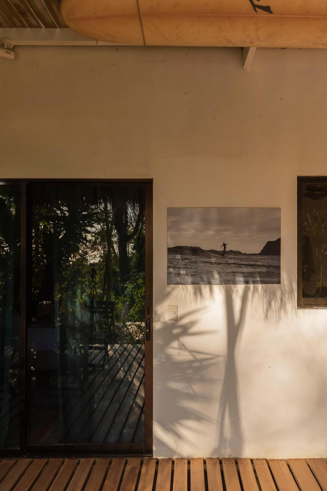 La Sana Surf Hotel, New Management, Few Mn Drive To The Beach Playa Santa Teresa  Exterior photo